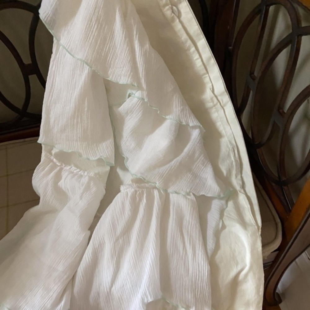 Anthropologie Ruffled White Toddler Duvet - Picture 8 of 13